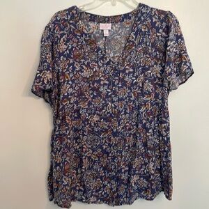 Blue floral maternity top